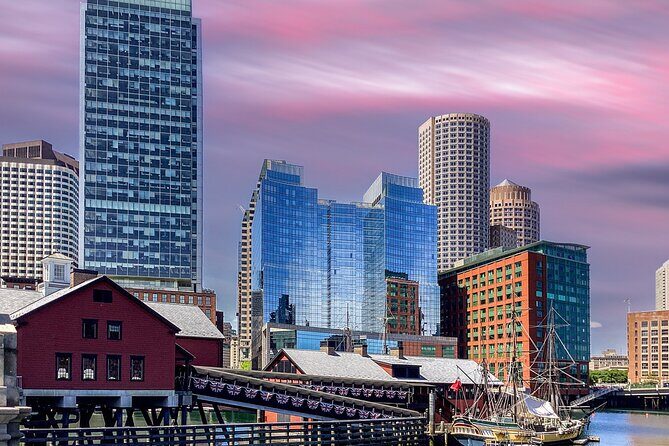 Private historic walking tour in Boston - A Walk Through Boston’s Past and Present: Private Historic Walking Tour