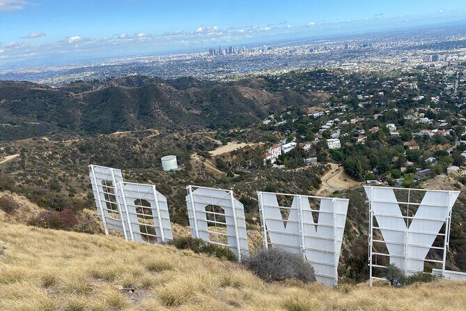 Private Hollywood Sign Hiking Tour with Select Hotel Pickup - What Makes This Tour Stand Out