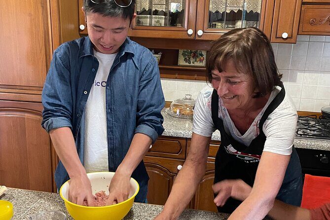 Private Home Cooking Class with Paola in Rome - Key Points