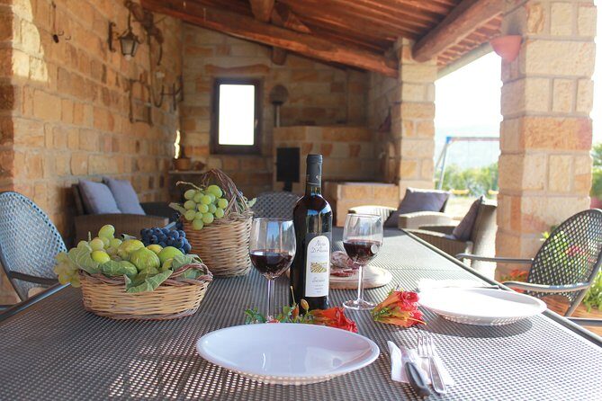 Private Horseback Riding Tour in Sicilian Countryside + Tradional lunch - Analyzing the Value