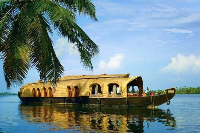 Private Houseboat Backwater Day Cruise tour with Lunch from Cochin - An Authentic Kerala Waterway Adventure