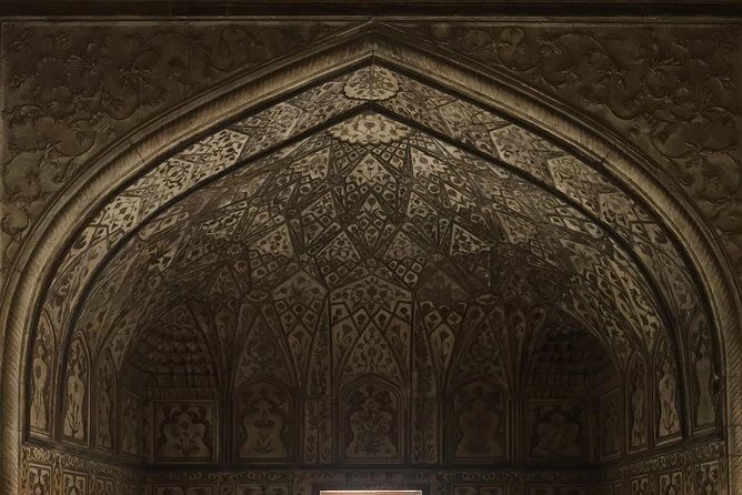 Private Indian Traditional tour of Taj Mahal - Who Should Book This?