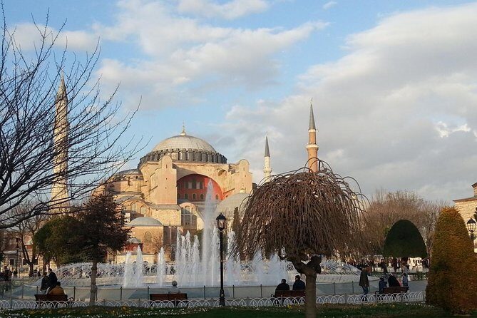 Private Istanbul Guided Tour with Dlx Van Fullday - What Travelers Are Saying