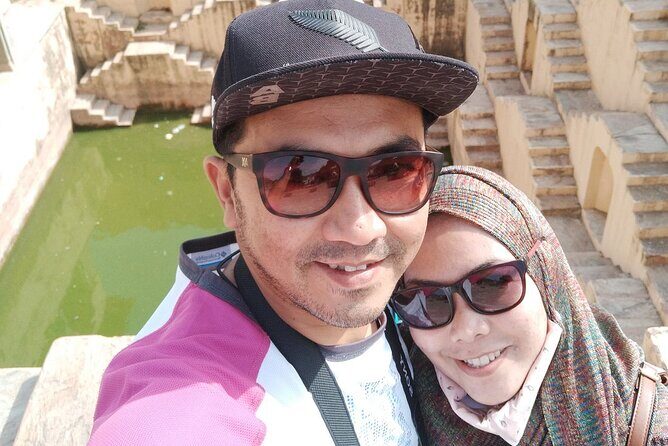 Private Jaipur Half Day Tour with Amer Fort and Stepwell - Exploring Jaipur in Half a Day: The Private Tour Experience