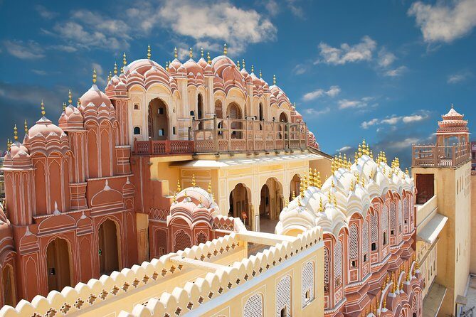 Private Jaipur Tour from Delhi by Express Train - Exploring the City Palace and Its Surroundings