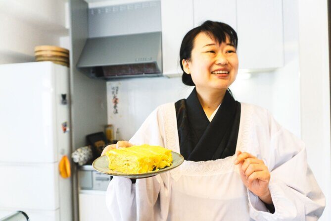 Private Japanese Cooking Class in Osaka with Culinary Expert Yoko - Key Points
