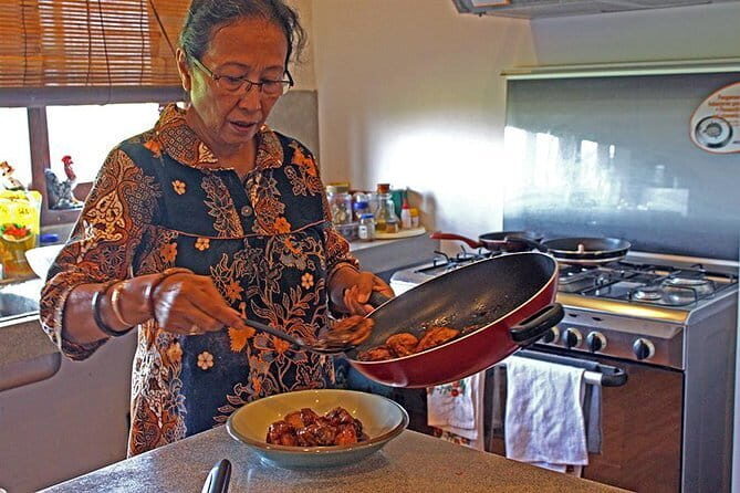 Private Javanese Cooking Class with Dotty in Tumbak Bayuh, Canggu - A Deep Dive into the Experience: What to Expect from the Private Javanese Cooking Class