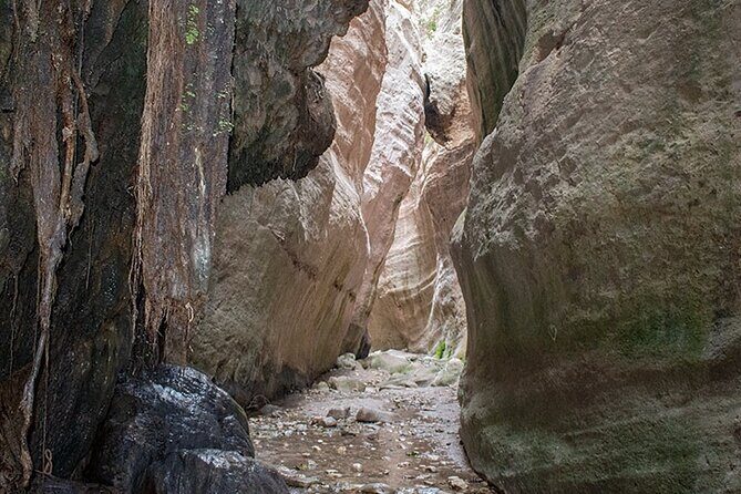 Private Jeep Safari Bath of Aphrodite including Adonis Waterfalls - FAQ