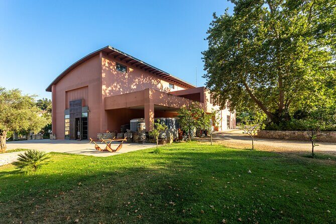 Private: Jeep Safari in 2 Wineries and Samaria Gorge with Lunch - Authenticity and Authentic Experiences