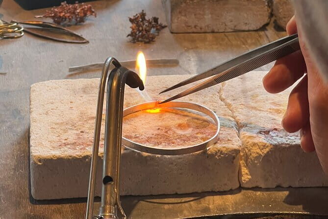 Private jewelry class in Florence, Tuscany, Italy (4 hours) - FAQ