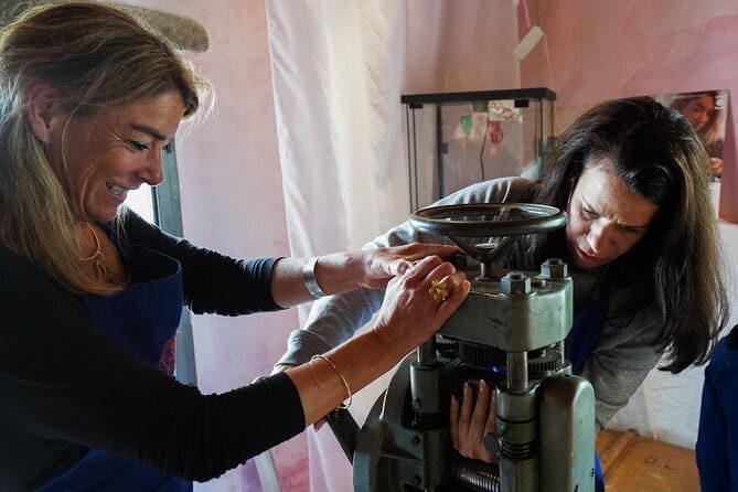 Private jewelry class in Florence, Tuscany, Italy (4 hours) - Who Will Love This Tour?