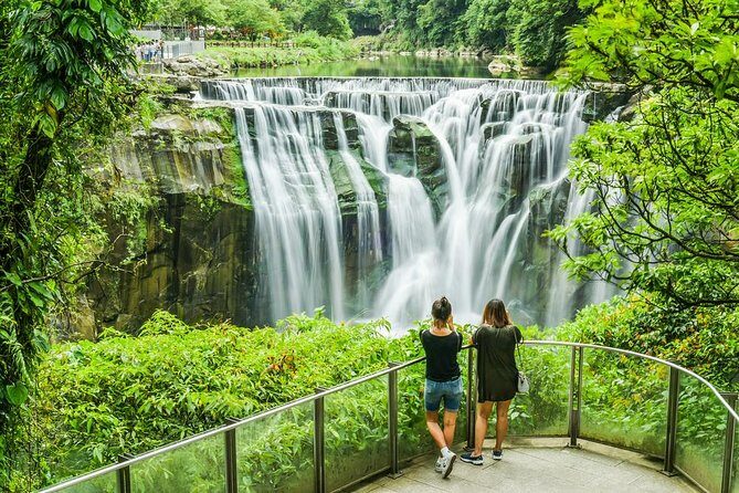 Private Jiufen & Pingxi Day Tour with English-Speaking Guide - FAQ