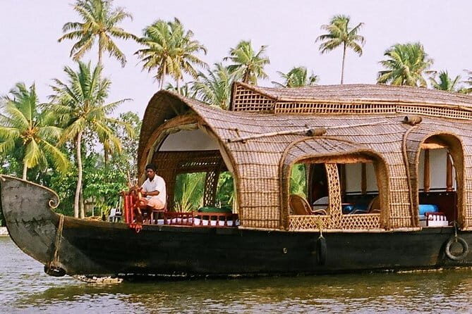 Private Kerala Backwater Houseboat Day Cruise with Lunch from Cochin - An Overview of the Experience