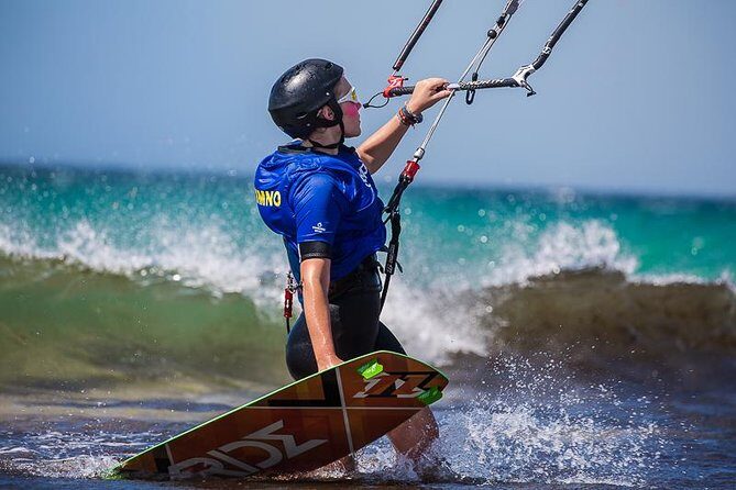 Private Kitesurfing lessons (adapted to every level) - The Experience in Detail