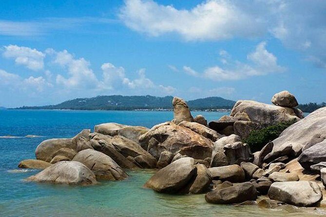 Private Ko Samui Island Tour with Air-Conditioned VIP Minivan - The Luxury of Private, Air-Conditioned Transport