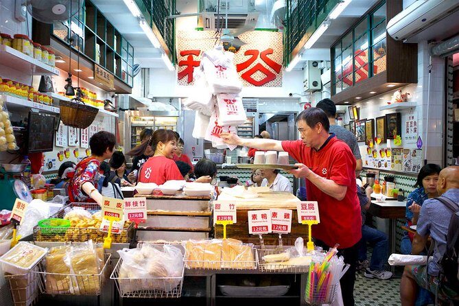 Private Kowloon Michelin Rated Street Food & Culture Tour - A Closer Look at the Itinerary
