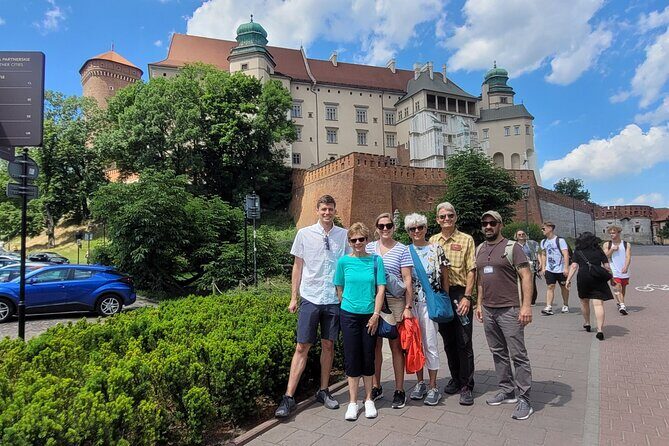 Private Krakow City Tour by Car and Walk with private tour guide - Why Choose a Private Guided Tour in Krakow?