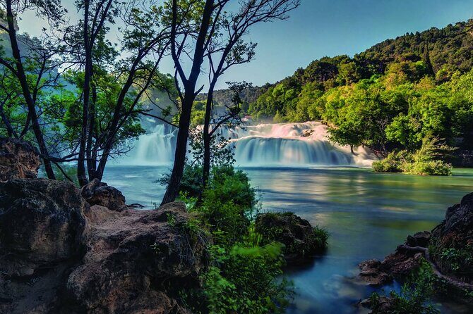Private Krka Waterfalls Day Trip from Split including Wine Tasting & Lunch - Discovering the Tour: A Deep Dive into the Experience