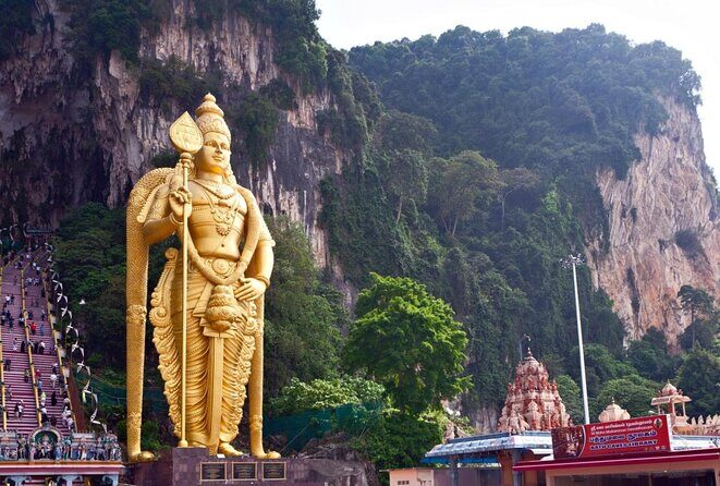Private Kuala Lumpur City Tour Including Putrajaya and Batu Caves - Key Points
