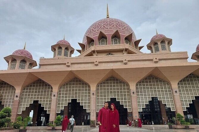 Private Kuala Lumpur City Tour Including Putrajaya and Batu Caves - FAQ