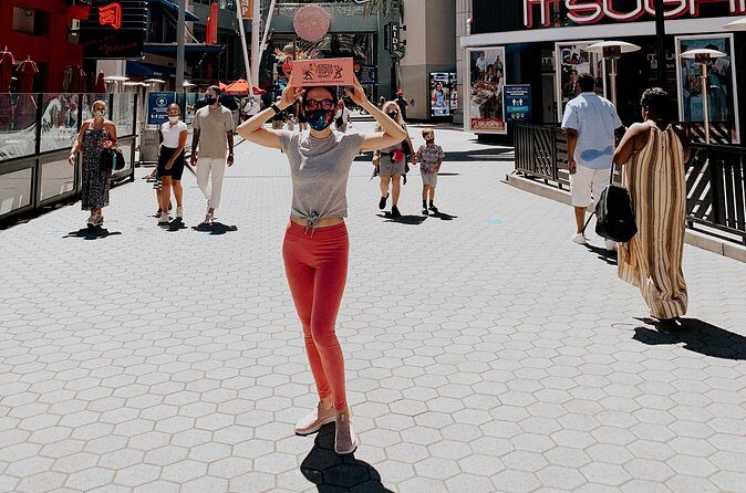 Private LA Photoshoot at Universal CityWalk Hollywood with Iconic Photo-Ops - Who Will Love This Experience?