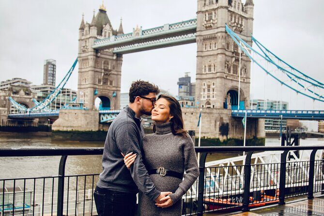 Private landmarks photoshoot for families and couples - Frequently Asked Questions