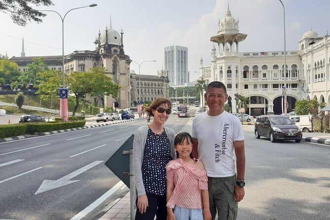 Private Layover Tour from Airport : Best of Kuala Lumpur - FAQs