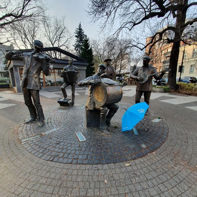 Private Legendary Warsaw Walking Tour - Price and Value Analysis