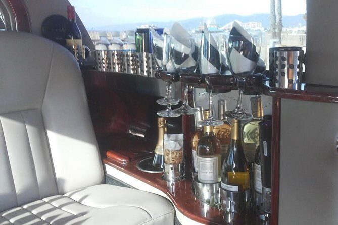 Private limo 4-Hour Tour: Hollywood, Santa Monica and Venice - The Experience in Detail