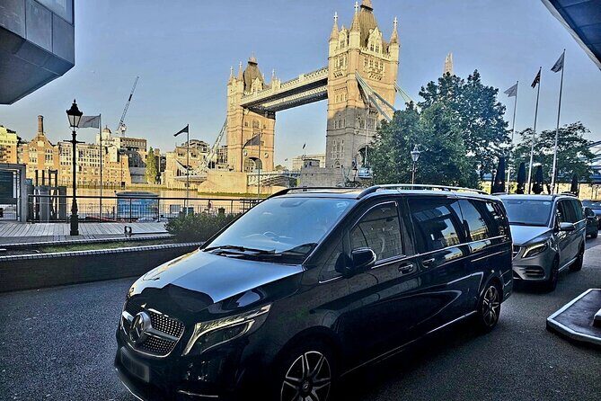 Private limo transfers Gatwick Airport to/from any London hotel - How this Experience Compares to Other Options