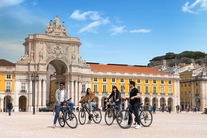Private Lisbon 360º Guided Tour: Boat Trip, Bike, Walk & Tramway - Key Points