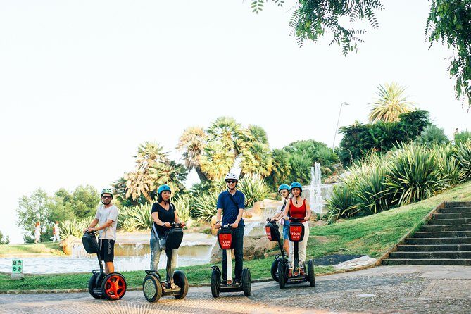 Private Live Guided Barcelona Segway Tour - 180 min - FAQ