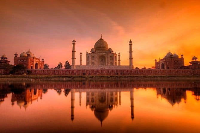 Private Local Agra Sightseeing Tour with Lunch & Entry Fee - The Experience from the Reviews