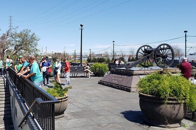 Private Local's Guide to the French Quarter Tour - The Sum Up