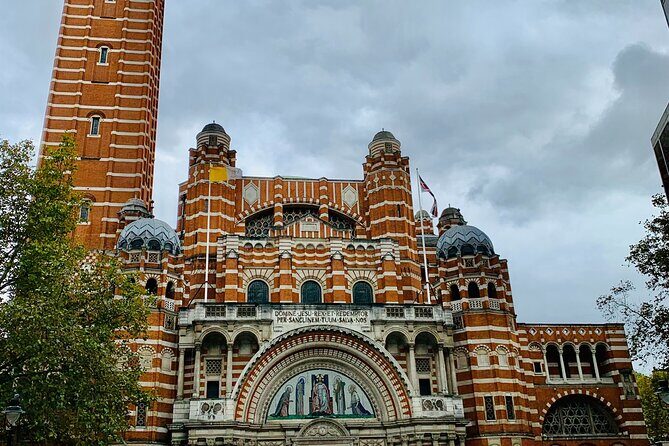 Private London Sightseeing by Luxury Vehicle - FAQ