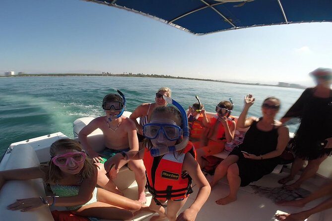 Private Los Arcos snorkeling - Key Points