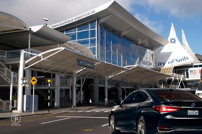 Private Luxury Airport Transfers in Auckland  Sedans & Vans - Key Points