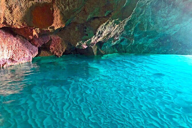 Private Luxury Boat Tour to Kimolos & Poliegos - Exploring the Itinerary in Detail