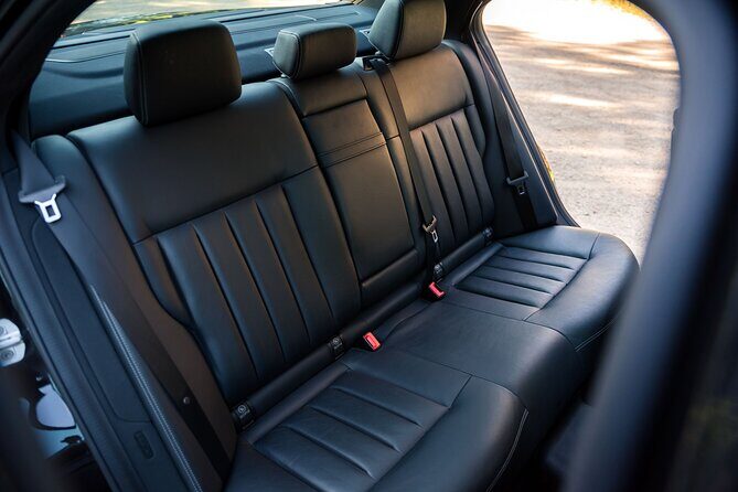 Private Luxury Calgary - Banff / Lake Louise Area 1 Way Transfer - Who Is This Transfer Perfect For?