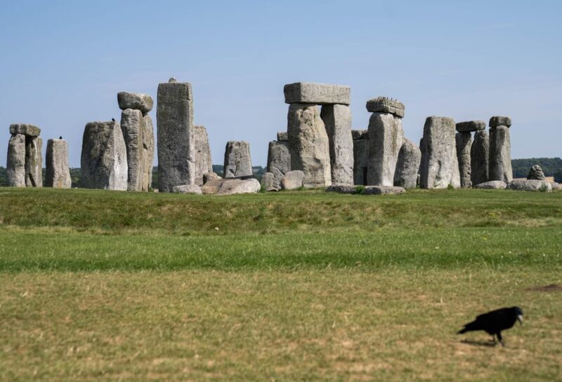 Private Luxury Day Tour of Stonehenge and Bath from Oxford - Key Points: