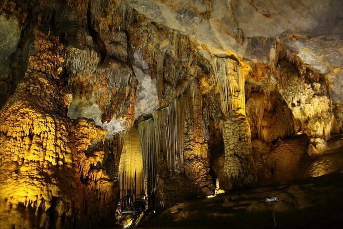 Private Luxury Day Tour: Thien Ha cave - local family - Trang An - The Sum Up
