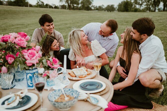 Private Luxury Picnic in Memphis (Mississippi River) - Exploring the Memphis River Experience