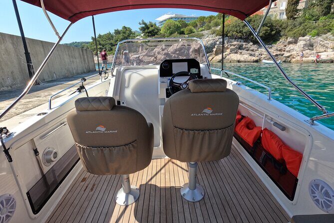 Private luxury speedboat tour-Islands, caves, beaches, snorkeling - The Sum Up