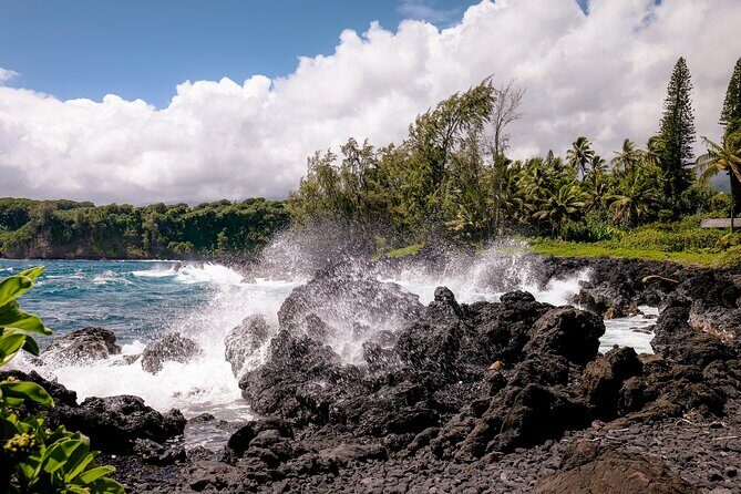 Private Luxury SUV Road to Hana Experience - Authentic Insights from Reviews