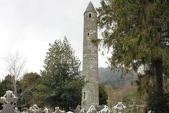 Private Luxury Tour of Wicklow, Glendalough & Powerscourt Gardens - Key Points