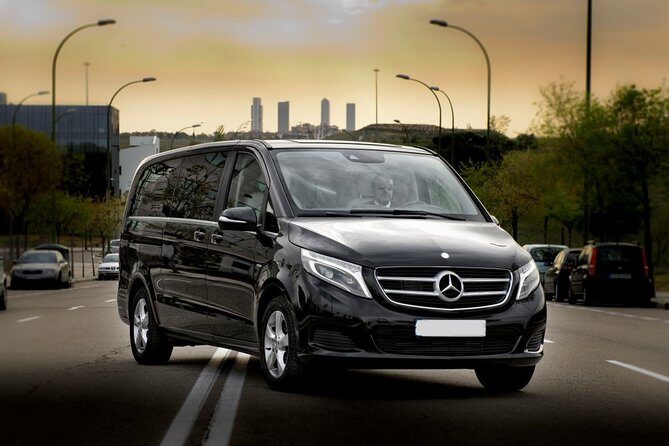 Private Luxury Van from London Gatwick Airport to Central London - Who Would Benefit Most?