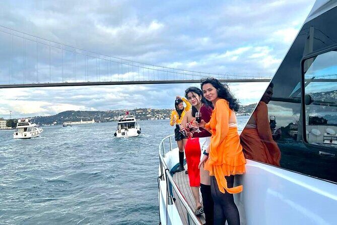 Private Luxury Yacht Cruise in Istanbul Bosphorus - Practical Tips for Booking and Enjoying