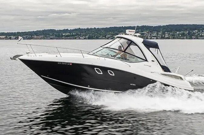 Private Luxury Yacht in Miami - FAQs