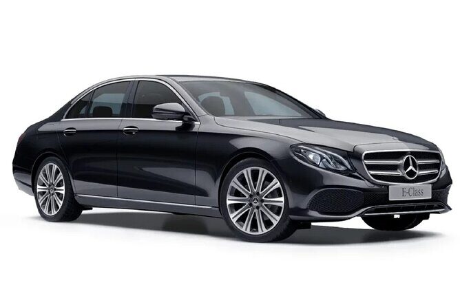 Private Madrid Fullday Guided Tour with Dlx Car - FAQ