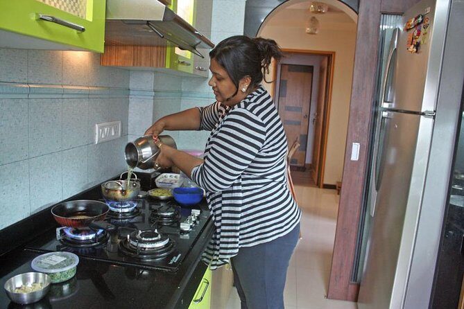 Private Maharashtrian Cooking Class in Mumbai with a Local Family - Authentic Maharashtrian Cooking Class in Mumbai with a Local Family: A Deep Dive